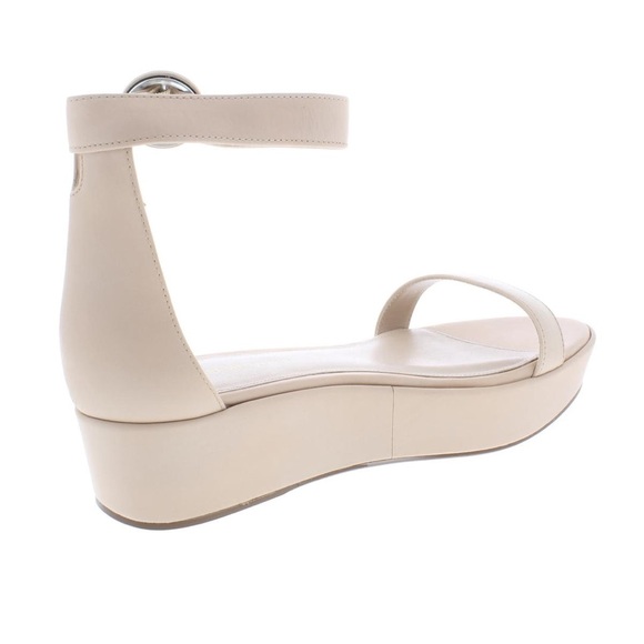 Stuart Weitzman Capri Wedge Sandal in White 9.5 - Picture 4 of 12